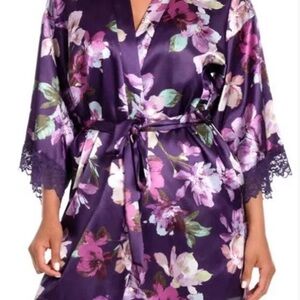 Elegant Floral Satin Robe - Purple